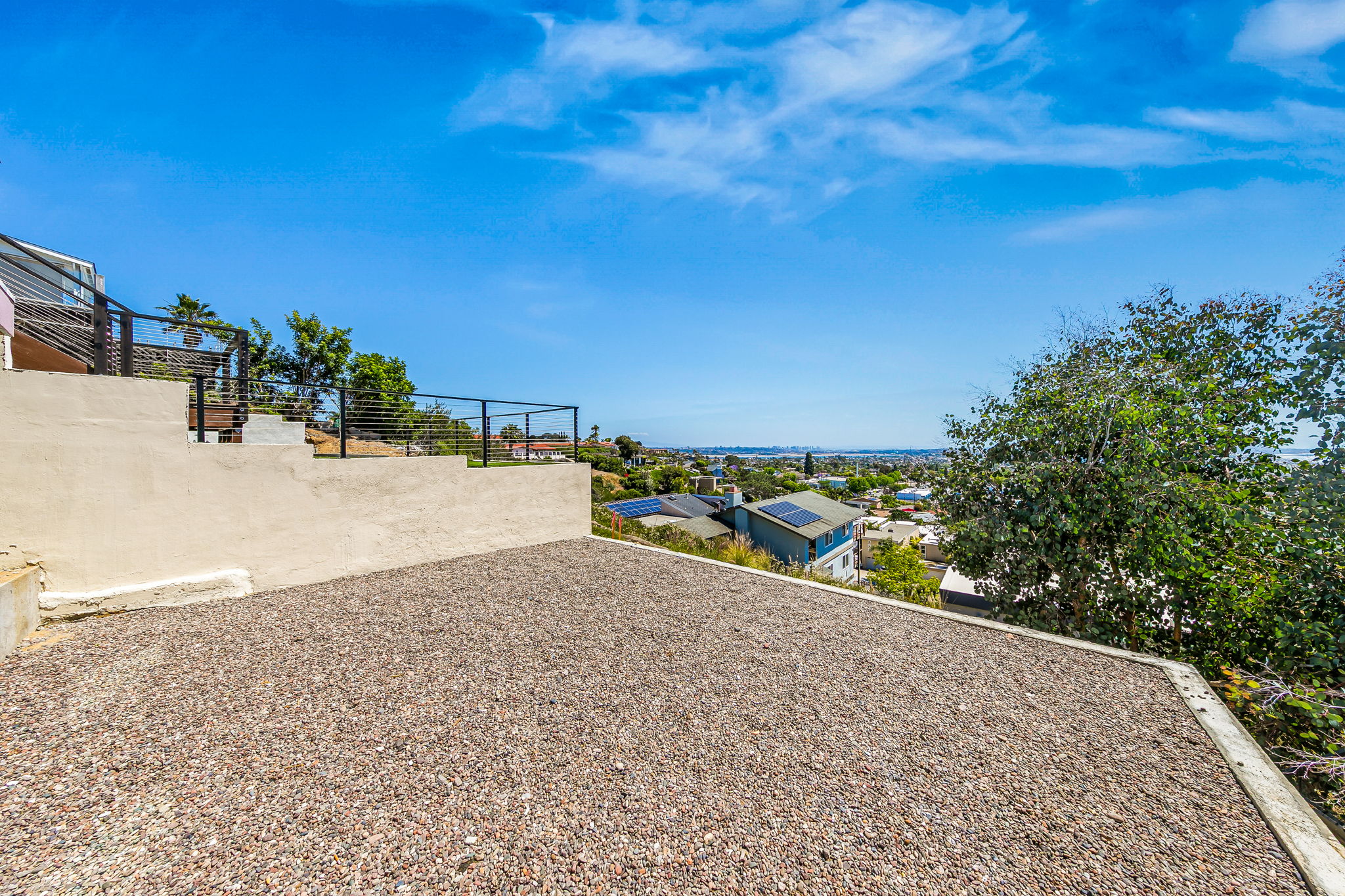 1243-1245 Van Nuys St-24