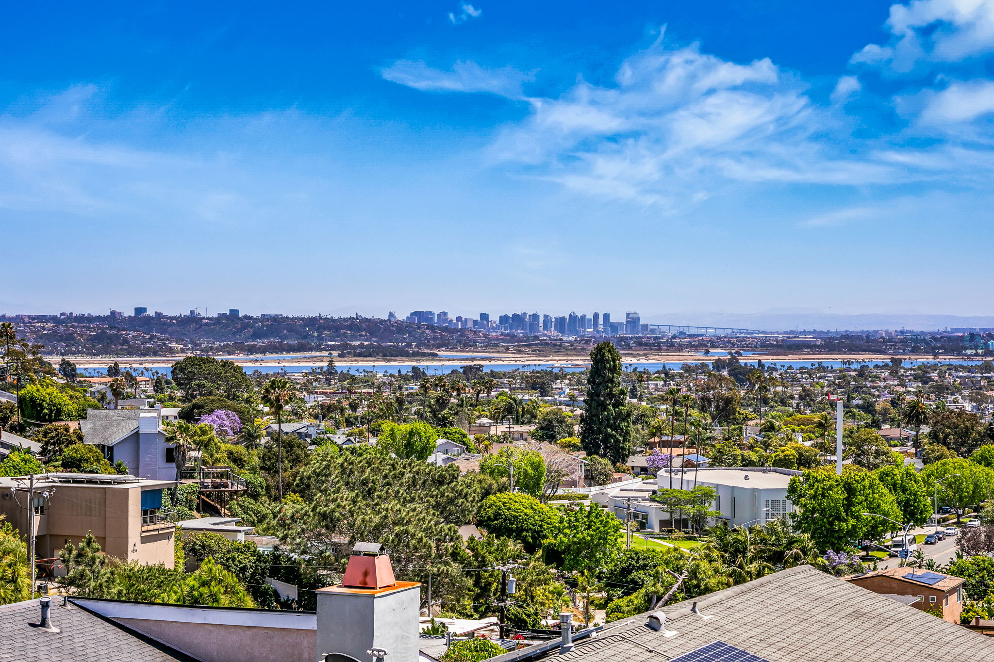 1243-1245 Van Nuys St-19