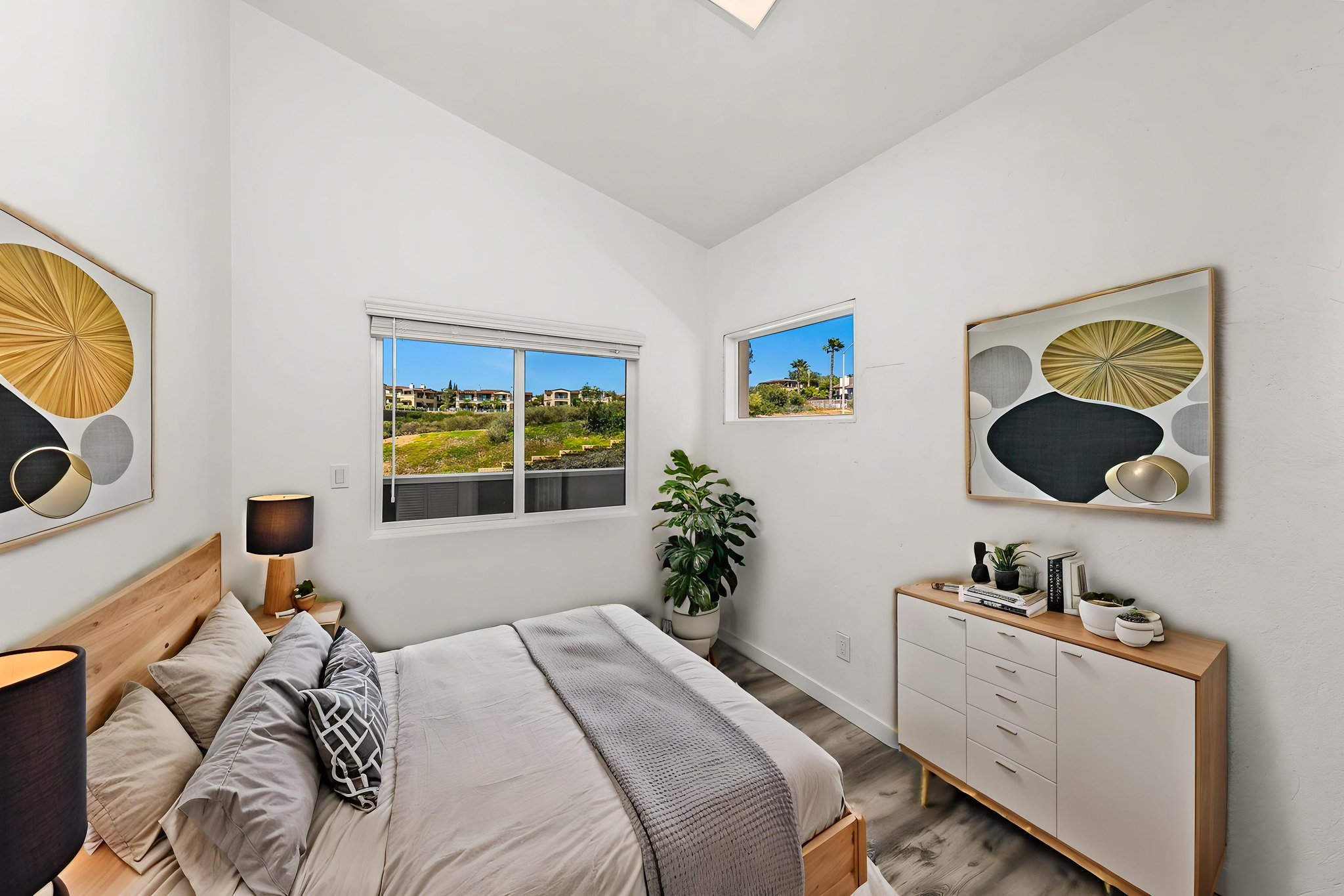 1243-1245 Van Nuys St-43 virtually staged.jpeg