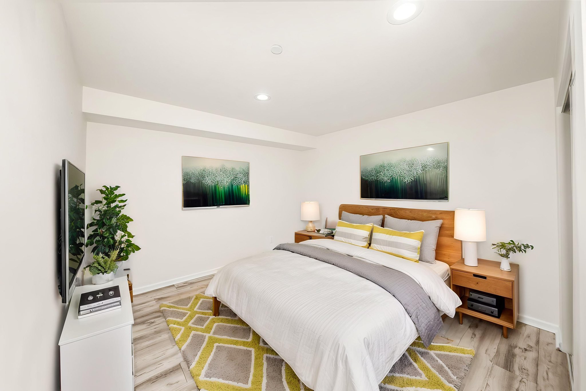 1243-1245 Van Nuys St-13 virtually staged.jpeg