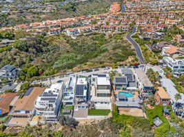 1243-1245 Van Nuys St-84