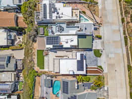 1243-1245 Van Nuys St-81