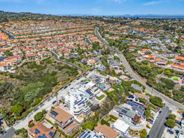 1243-1245 Van Nuys St-77