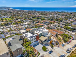 1243-1245 Van Nuys St-71