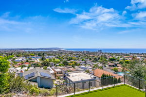 1243-1245 Van Nuys St-45