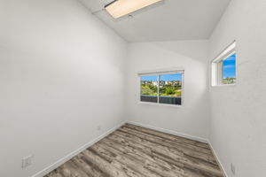 1243-1245 Van Nuys St-40