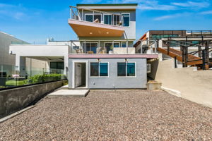 1243-1245 Van Nuys St-27