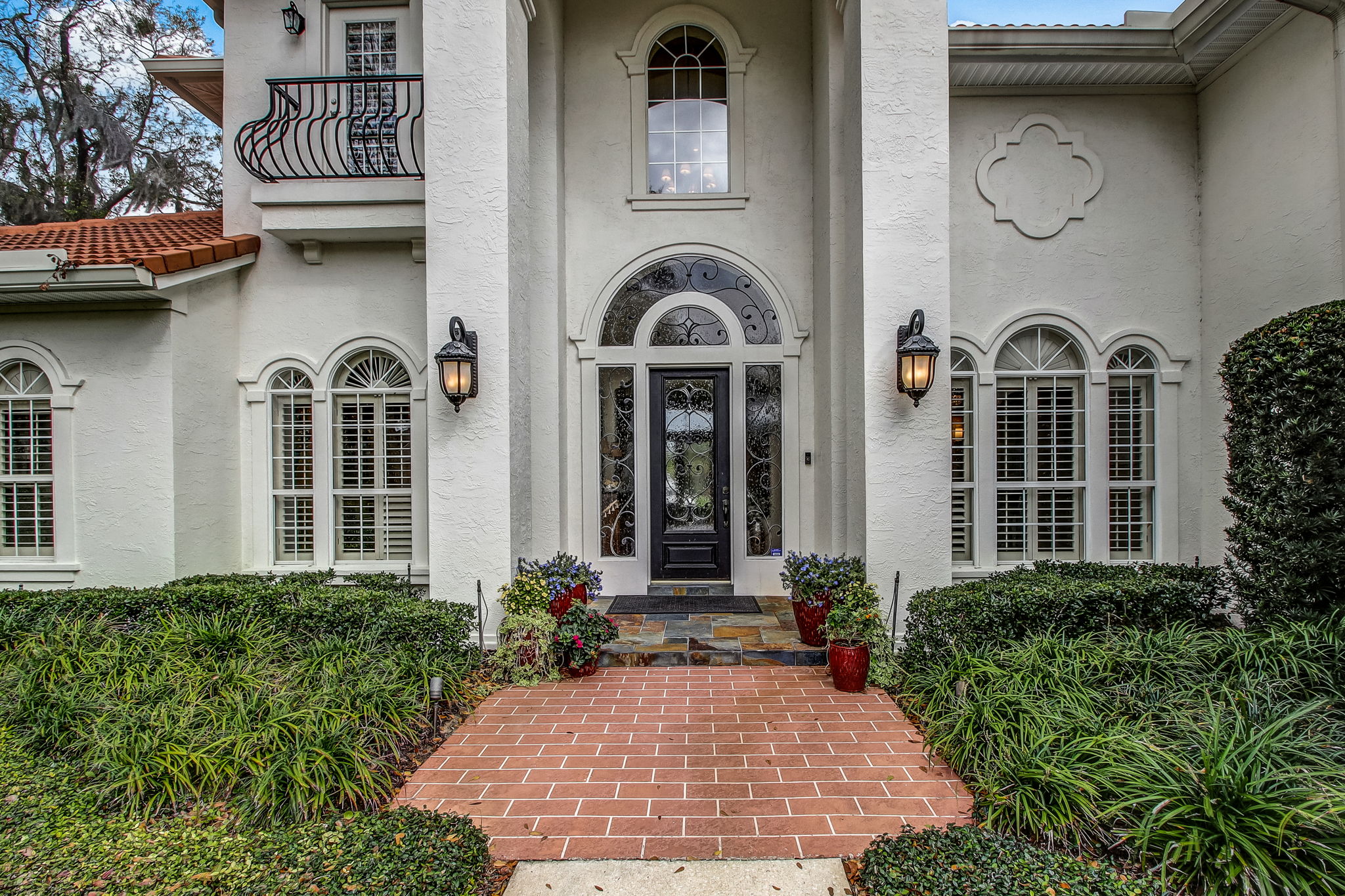 Front Entry Detail