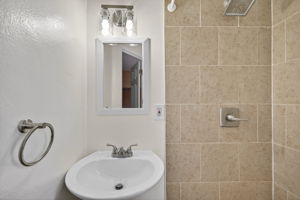 Interiors (17)