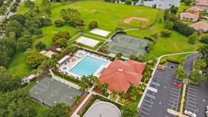 Clubhouse & Amenities