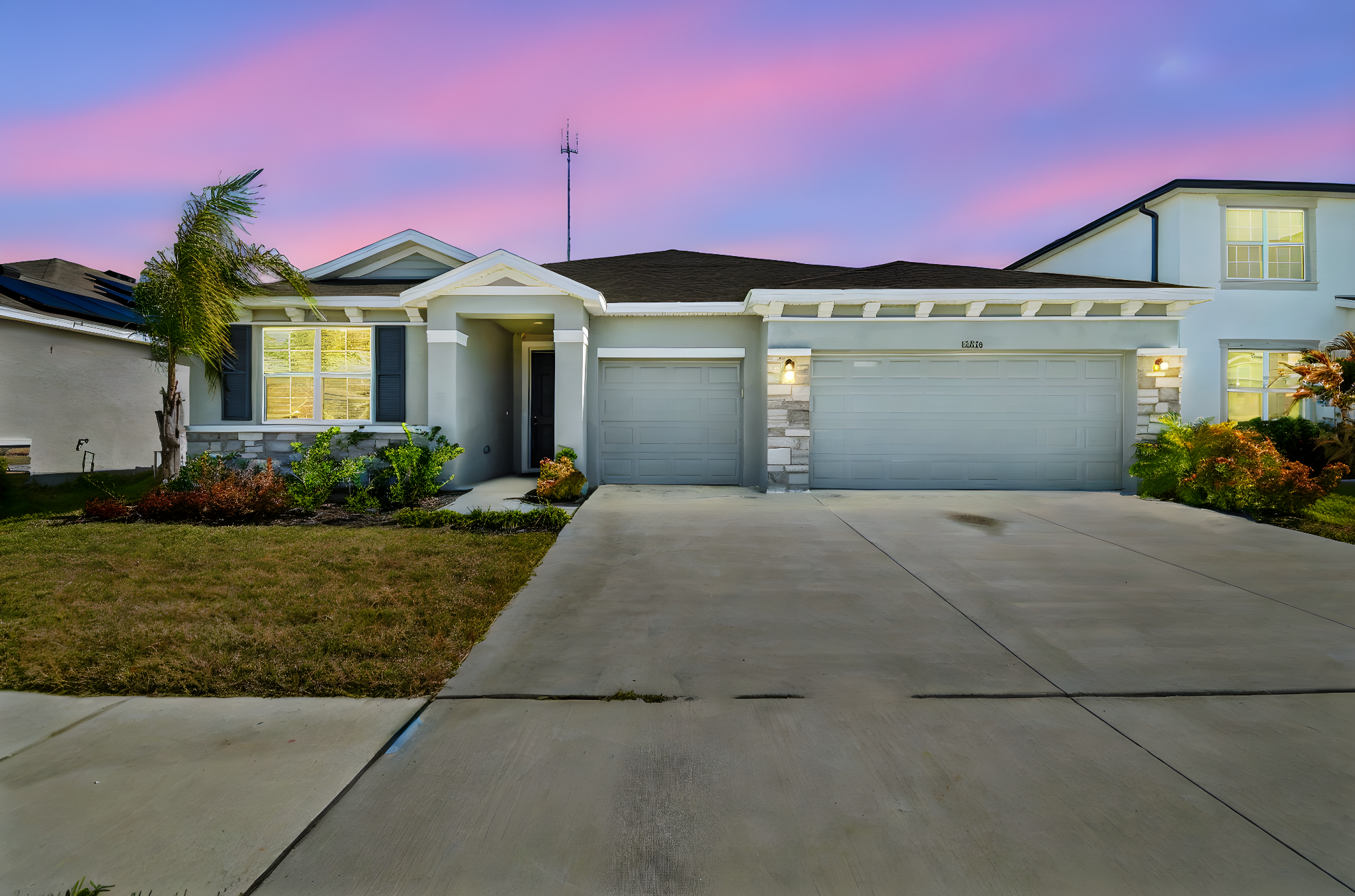 DSC_2613 day to dusk.jpeg