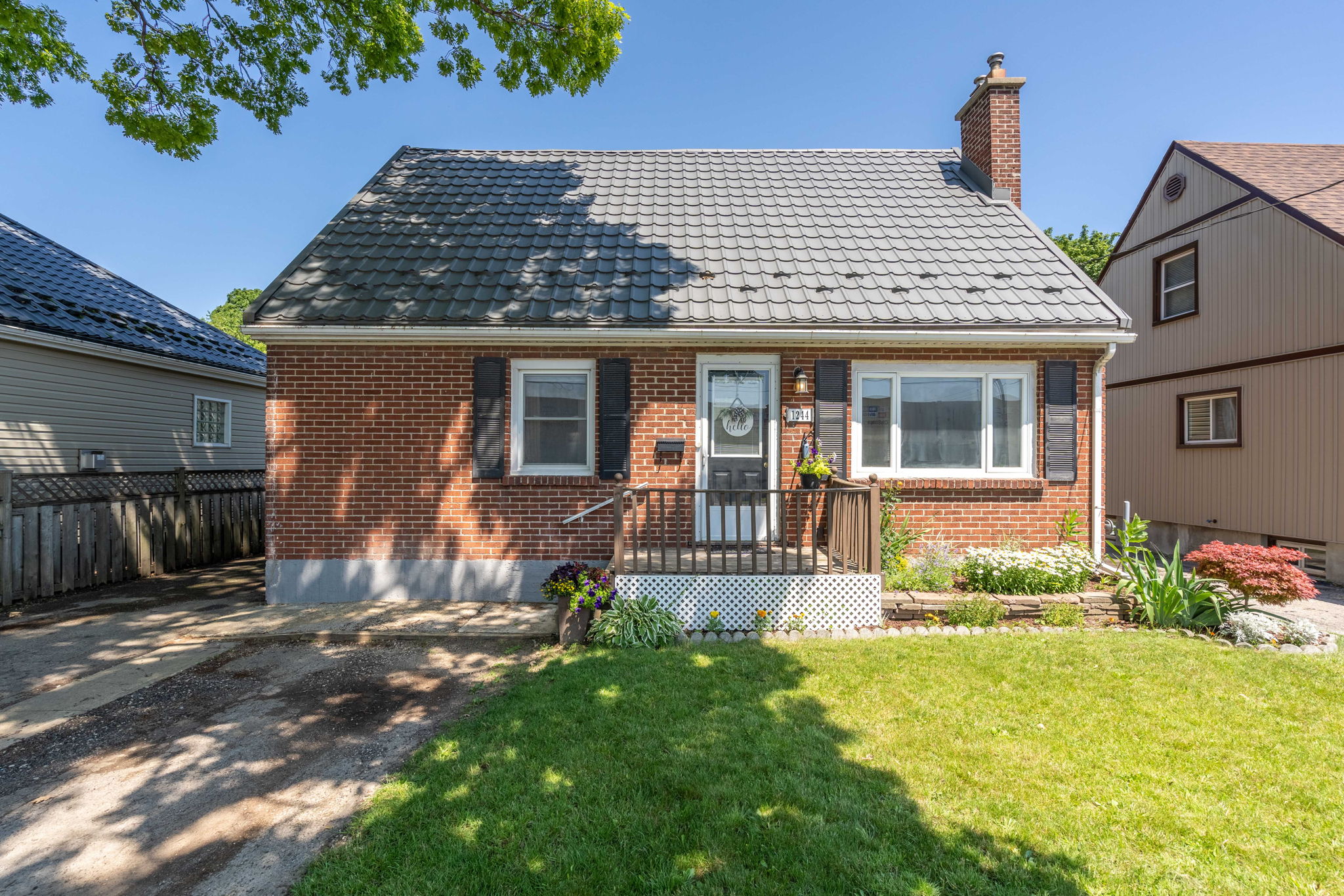 1244 Brydges St, London, ON N5W 2C1 | Walkthru Media