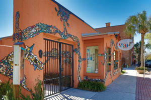 Galleries, public art and creative spaces reflect the island’s vibrant and distinctly local arts community