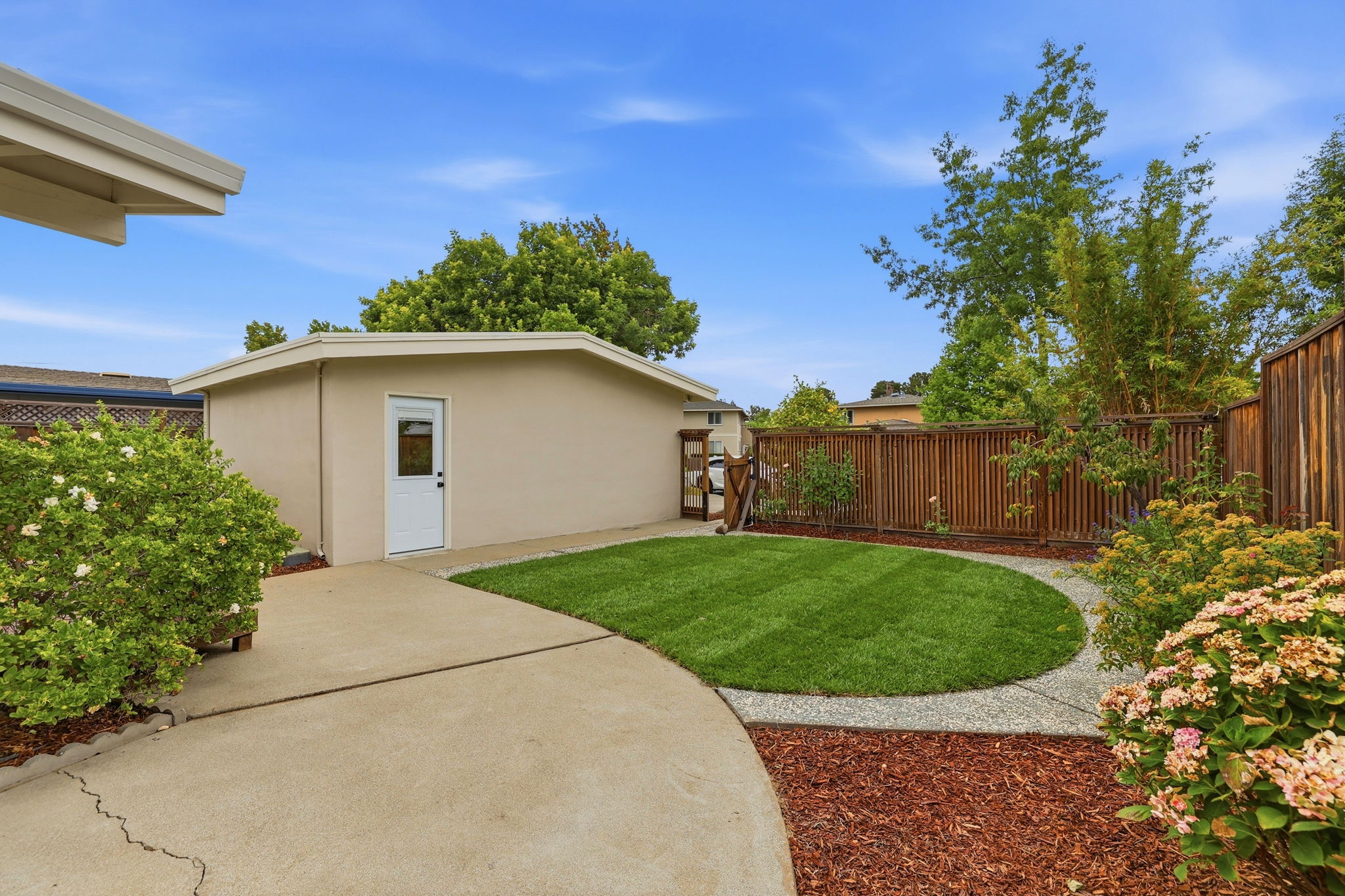 007_F8_1244 Parkington Ave