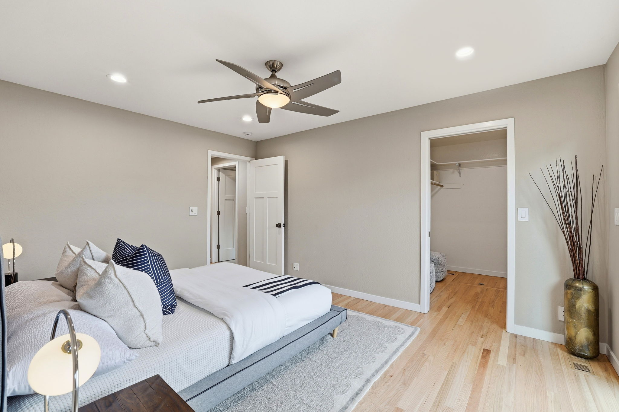 034_F8_1244 Parkington Ave