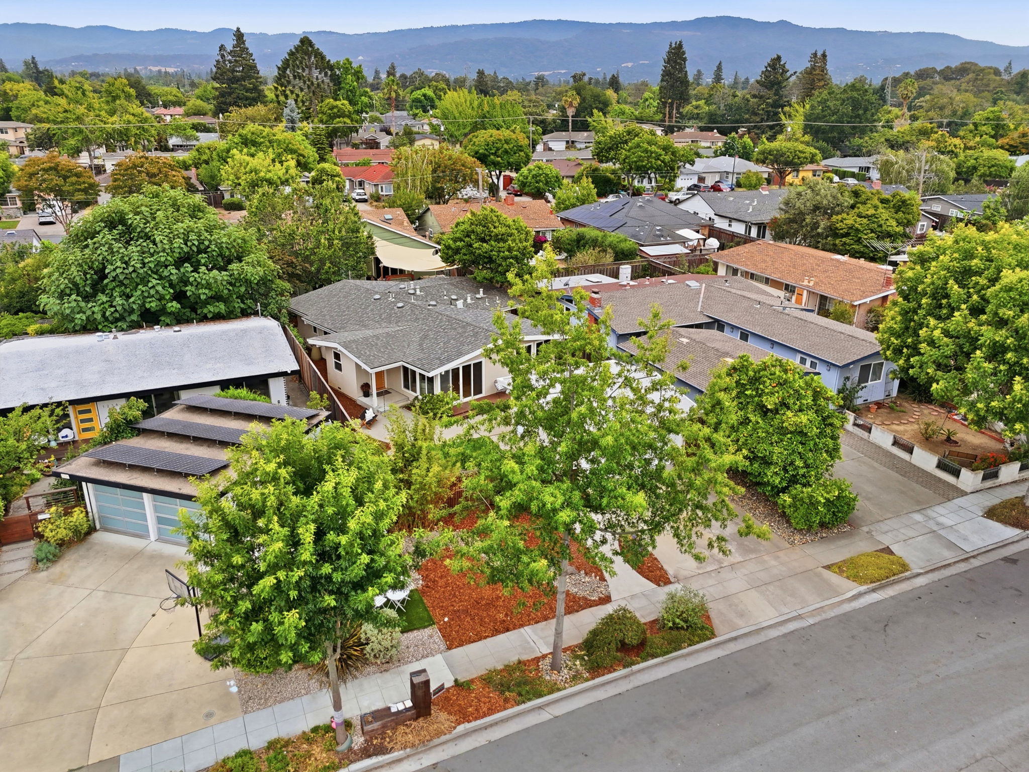 006_F8_AERIAL_1244 Parkington Ave