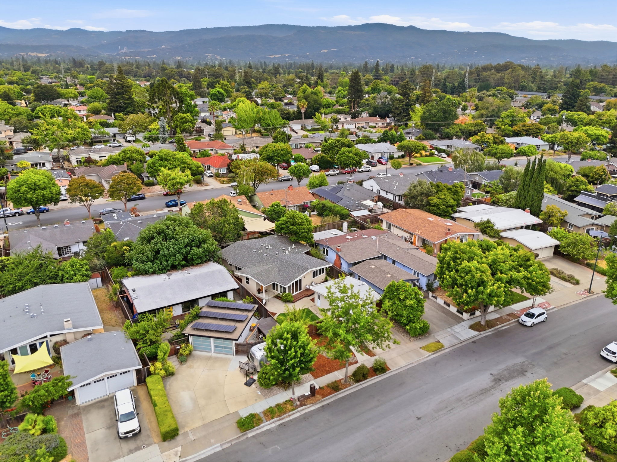 007_F8_AERIAL_1244 Parkington Ave