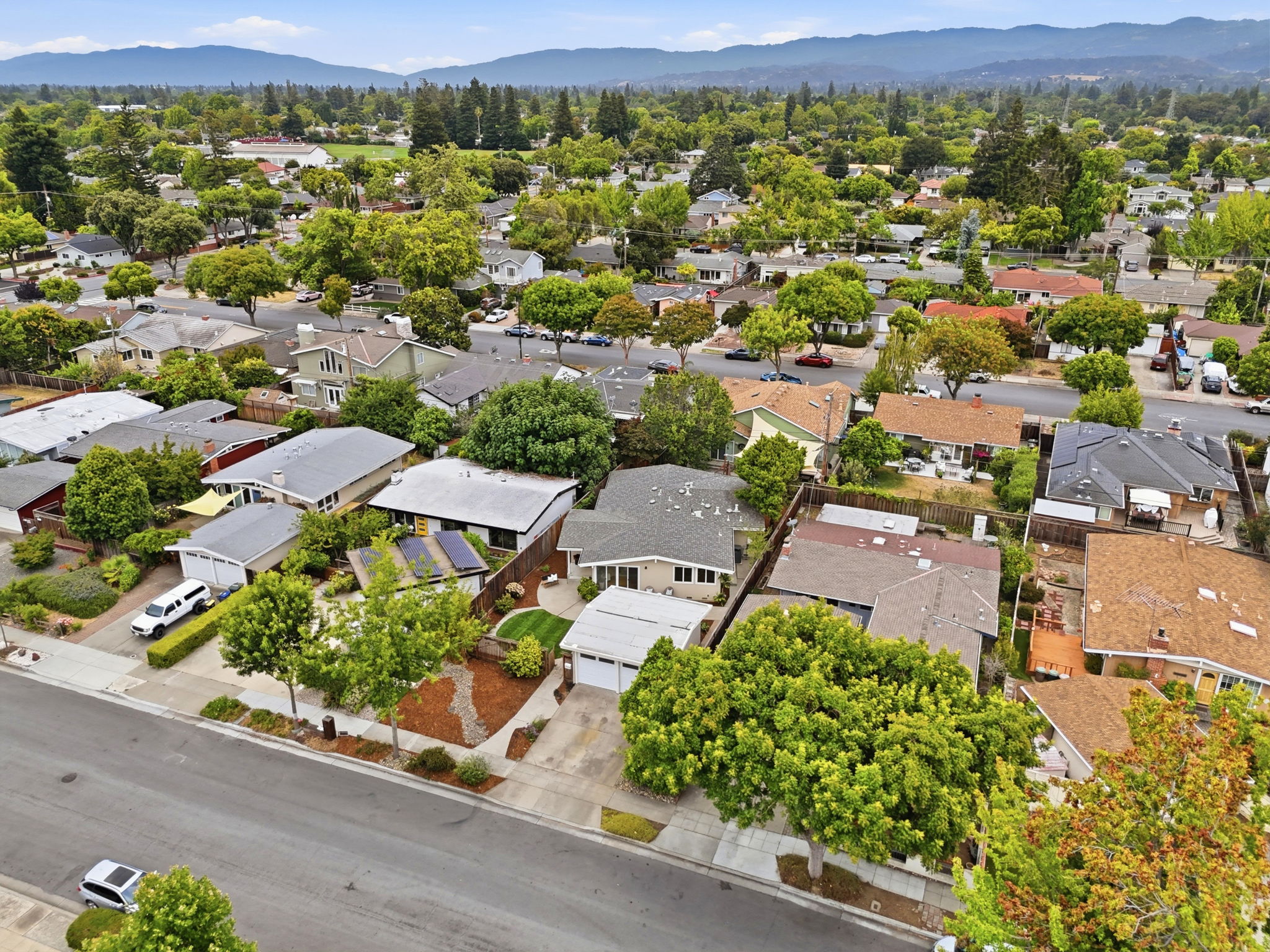 009_F8_AERIAL_1244 Parkington Ave