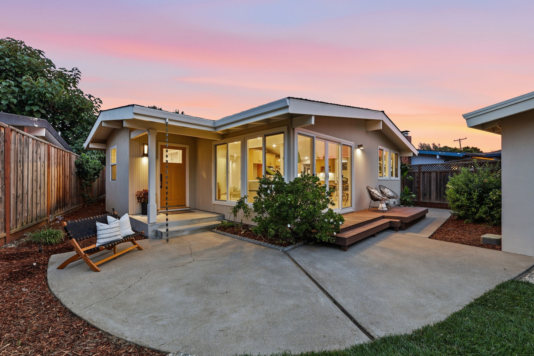 017_F8_TWILIGHT_1244 Parkington Ave