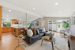 013_F8_1244 Parkington Ave