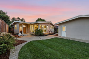 004_F8_TWILIGHT_1244 Parkington Ave