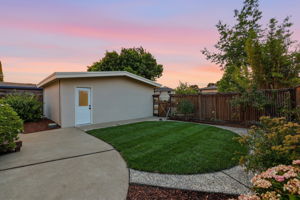 014_F8_TWILIGHT_1244 Parkington Ave
