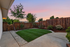 022_F8_TWILIGHT_1244 Parkington Ave