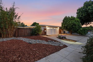 029_F8_TWILIGHT_1244 Parkington Ave