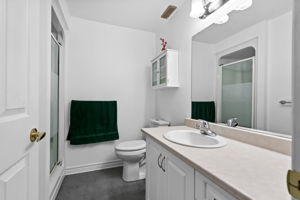 Photo 36