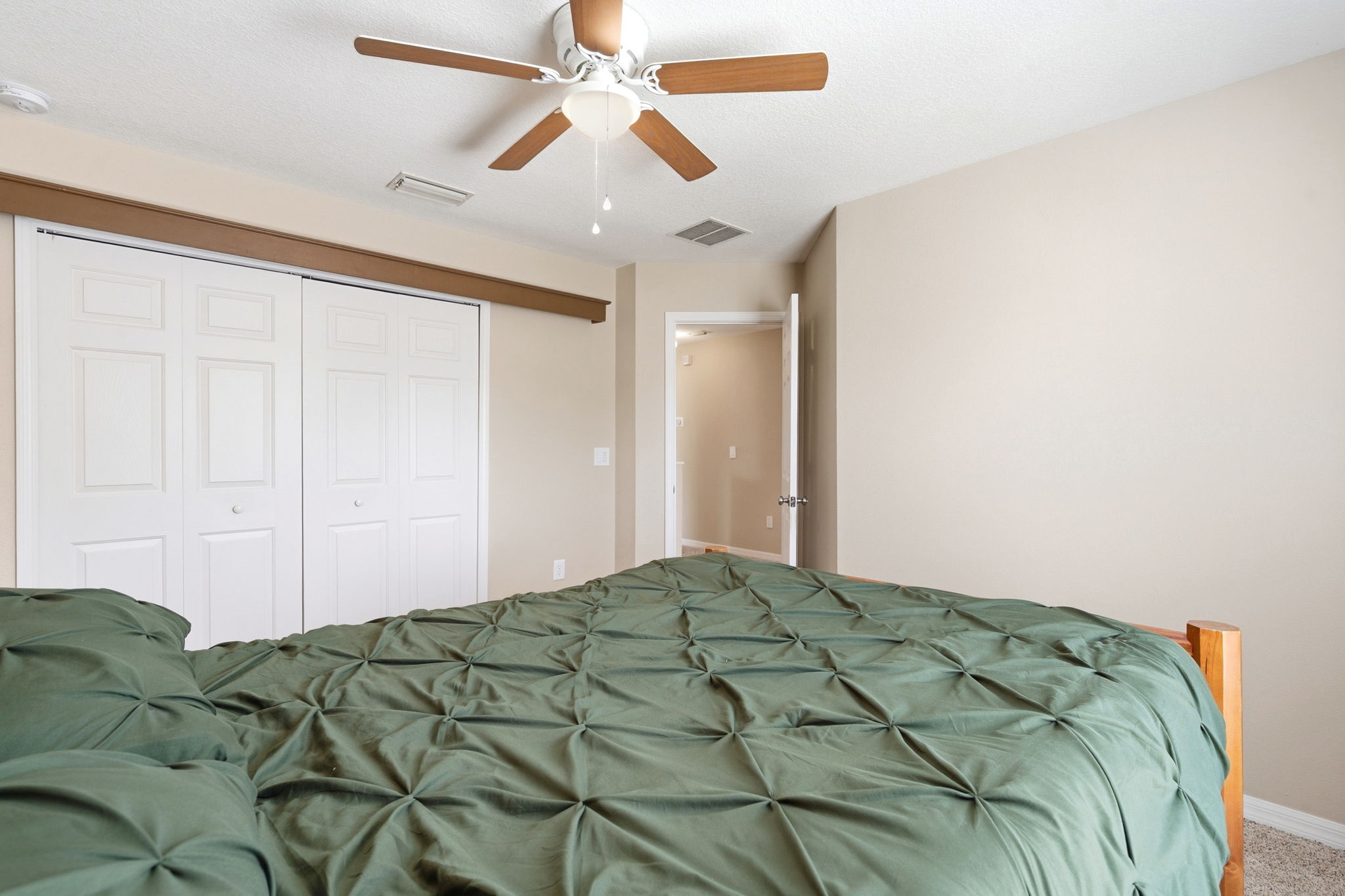 Interiors (33)