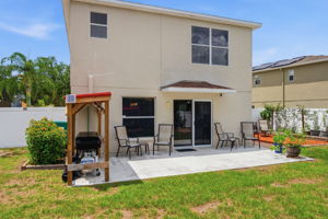 Rear Exteriors (9)