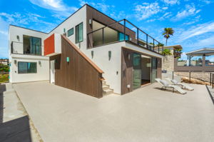 Photo 91