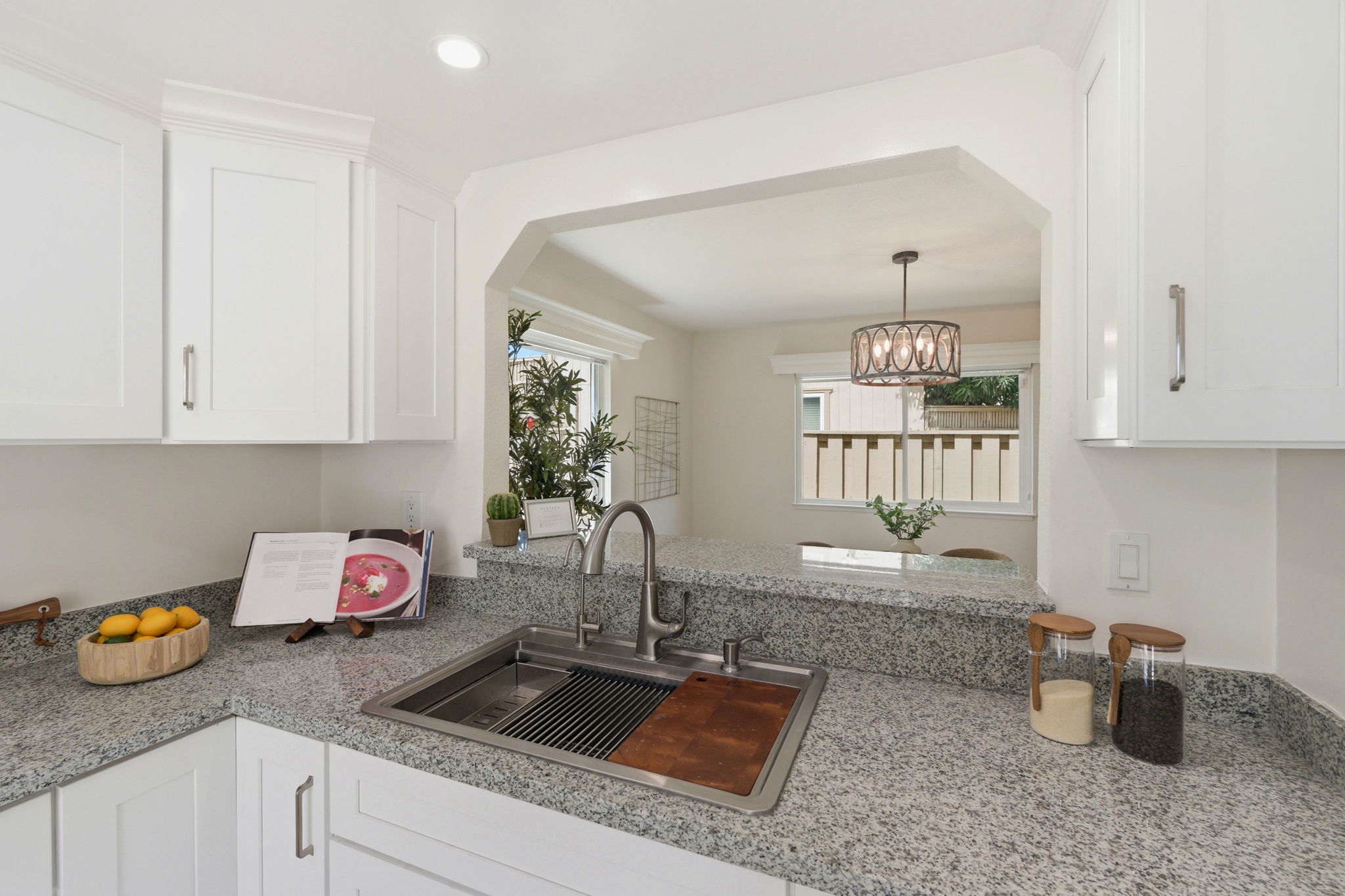 012_F8_1245 Marina Cir