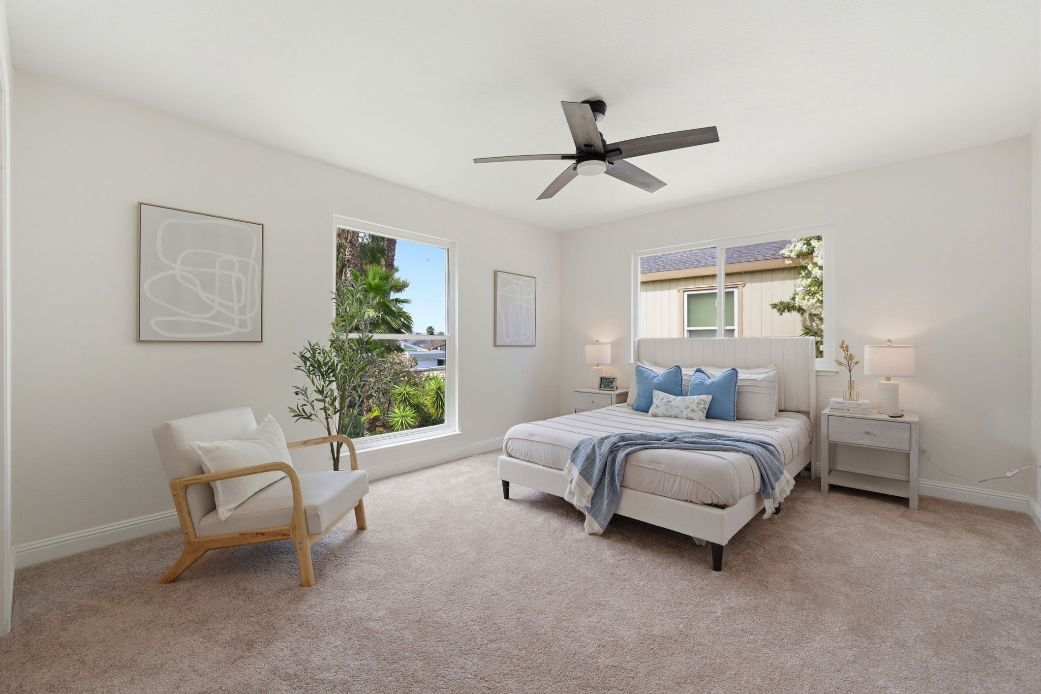 021_F8_1245 Marina Cir