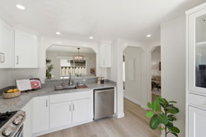 010_F8_1245 Marina Cir