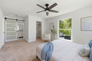 024_F8_1245 Marina Cir