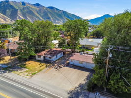Great location in Mapleton