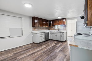 Kitchen, updated laminate flooring