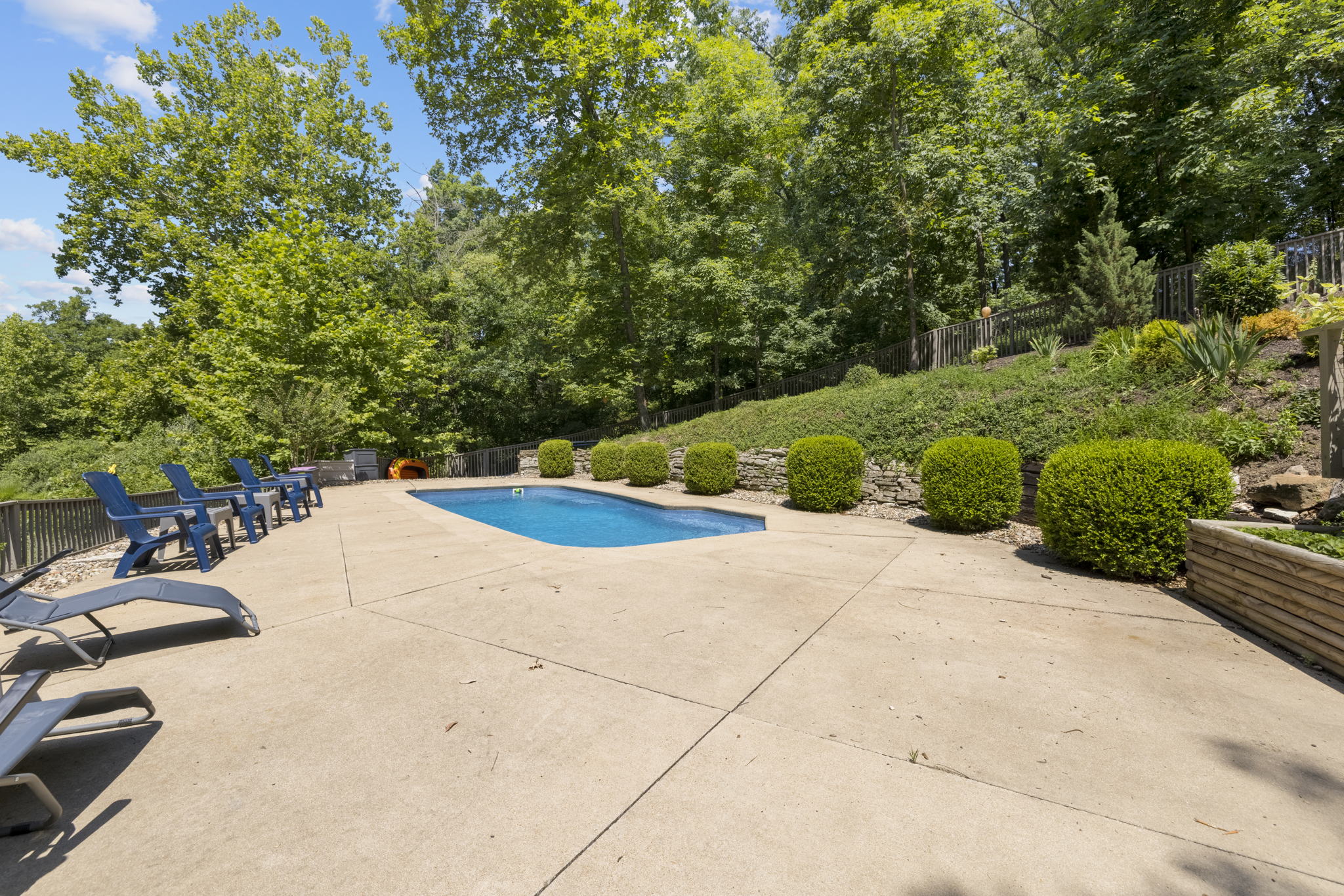 1245 Walnut Hill Farm Dr, Chesterfield, MO 63005, USA Photo 51