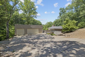 1245 Walnut Hill Farm Dr, Chesterfield, MO 63005, USA Photo 0