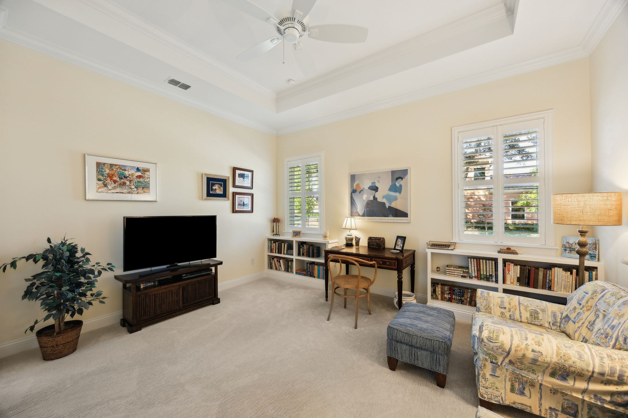 Bedroom 2 - 15' x 14'