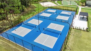 4 Pickelball Courts