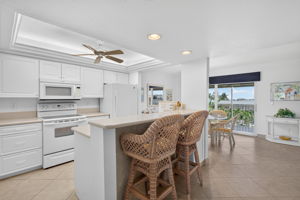 Breakfast Bar