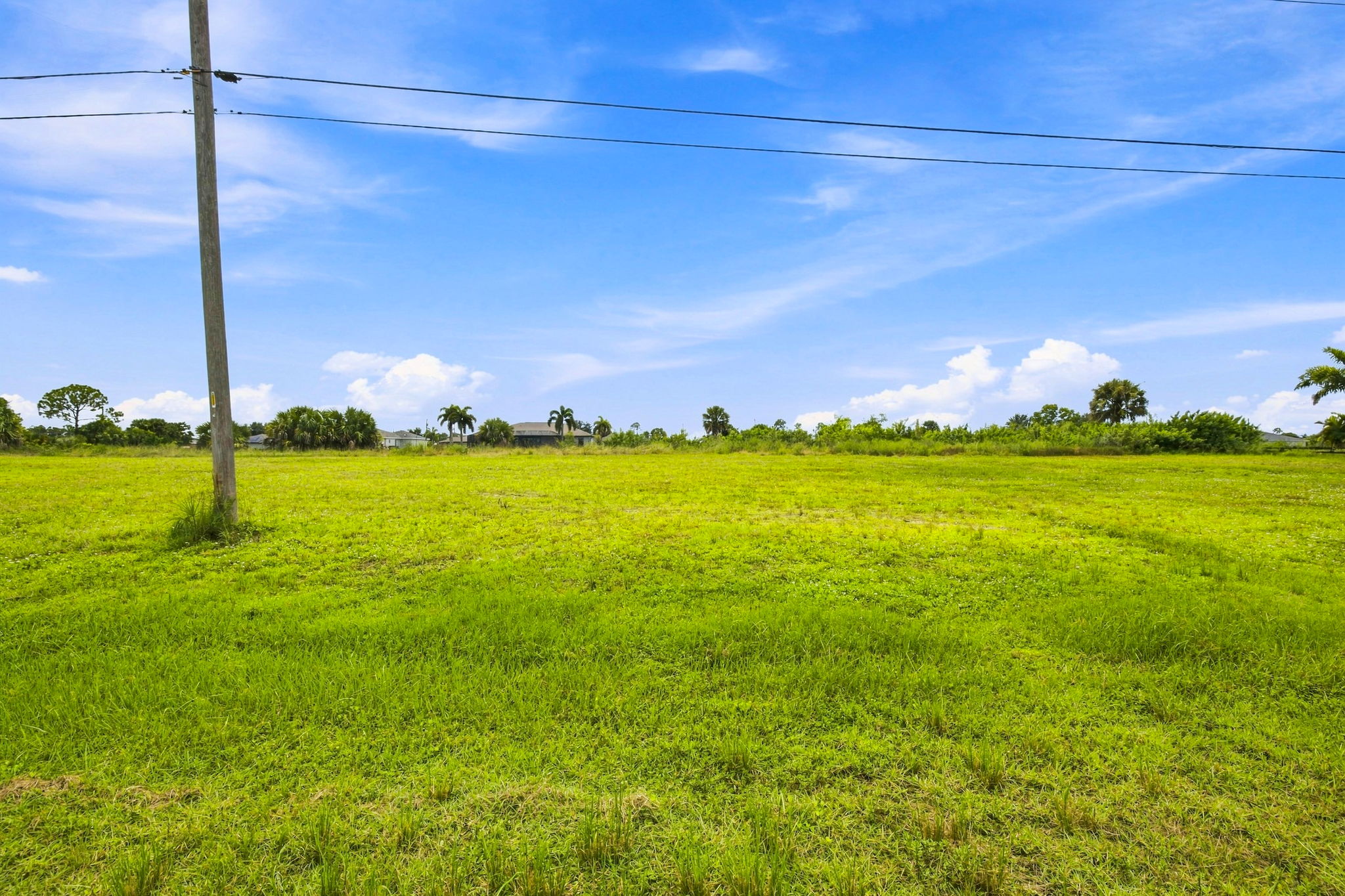 Front Exterior 1 of 2