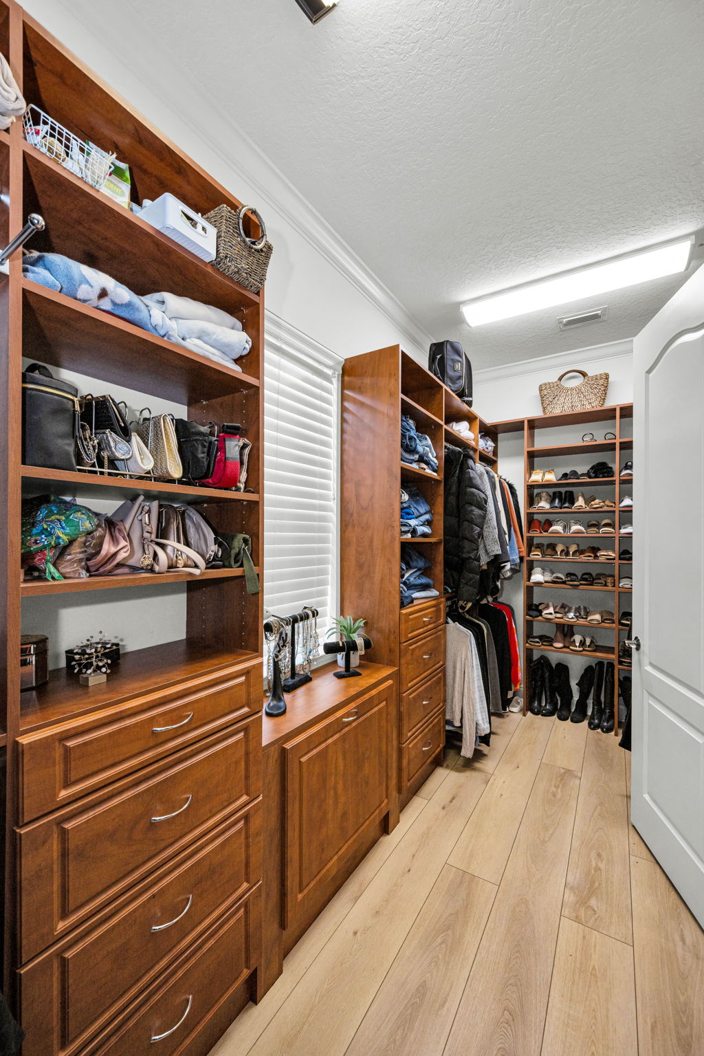 Primary Closet 2