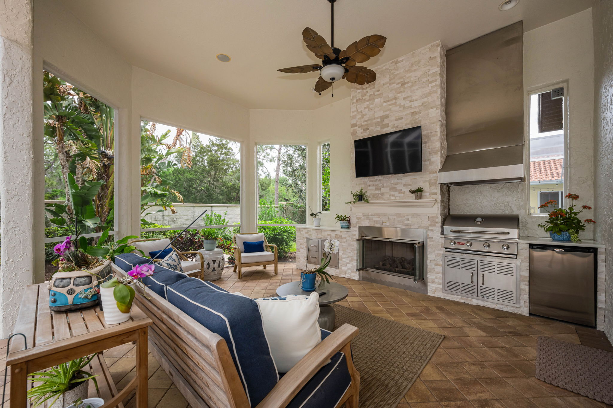 Lanai 3