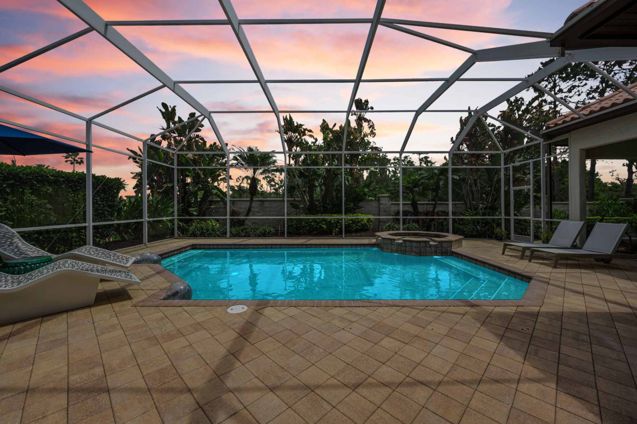 Pool 1