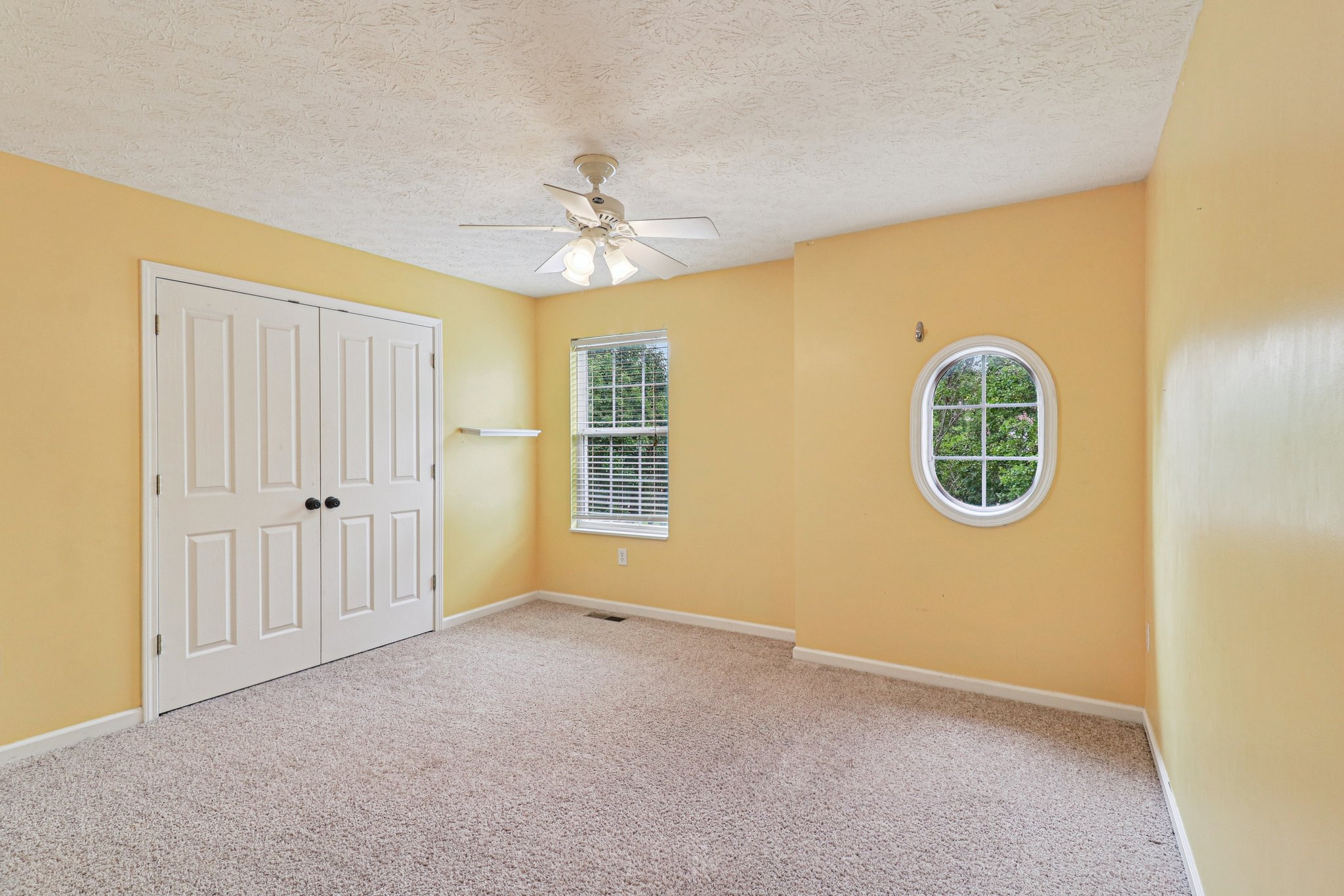 Valdosta Pl-S0107-033.jpg