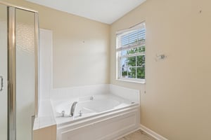 Valdosta Pl-S0107-040.jpg