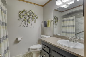 1246 Willow Ln, Roseville, MN 55113, USA Photo 43